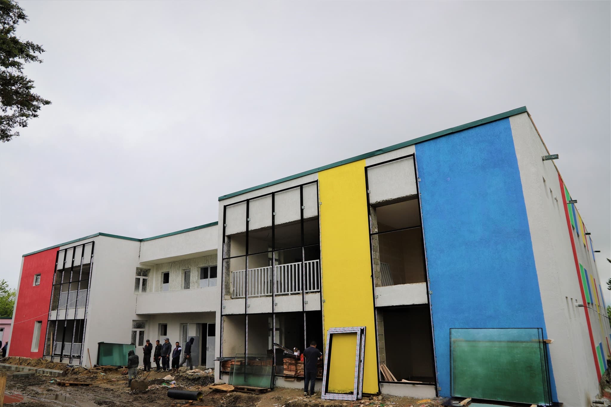 Frontnews image description