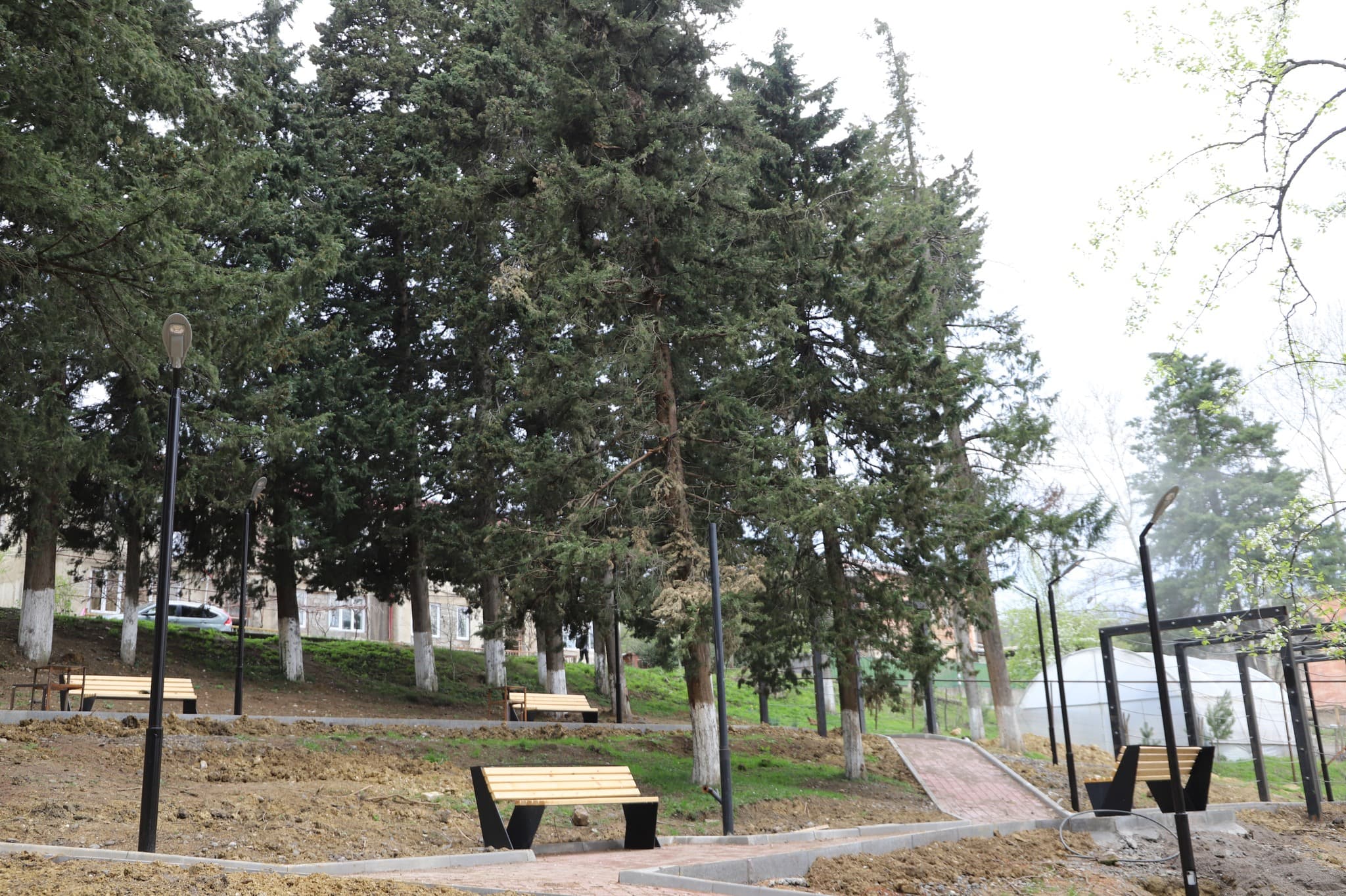 Frontnews image description