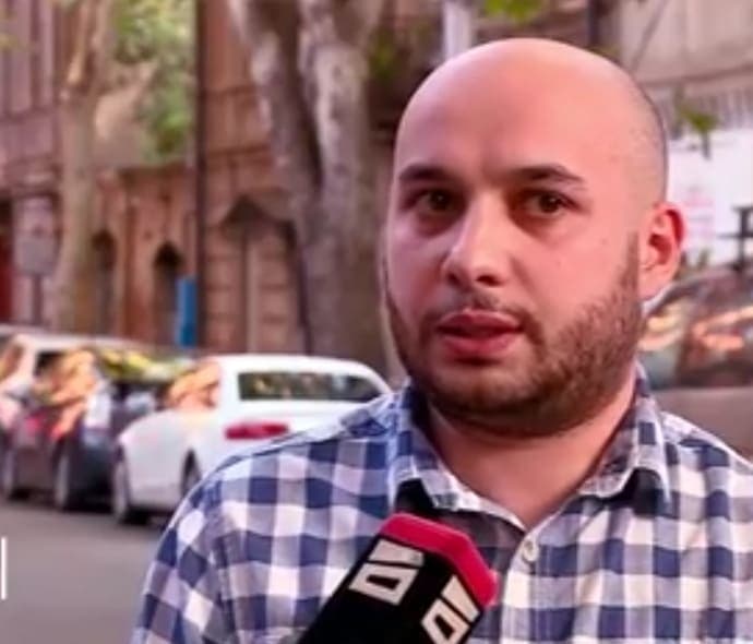 Frontnews image description