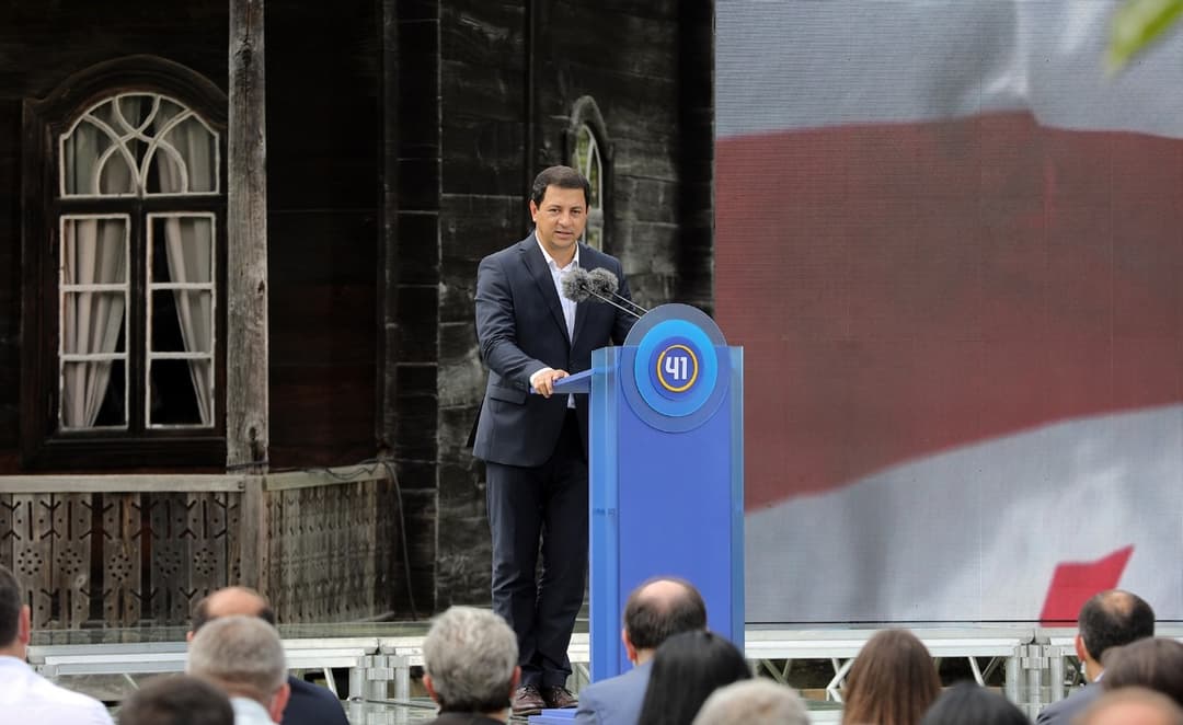 არჩილ თალაკვაძე – მხოლოდ ერთად შეგვიძლია გავაკეთოთ ის საქმეები, რაც სჭირდება ჩვენს ოზურგეთს და ჩვენს ქვეყანას