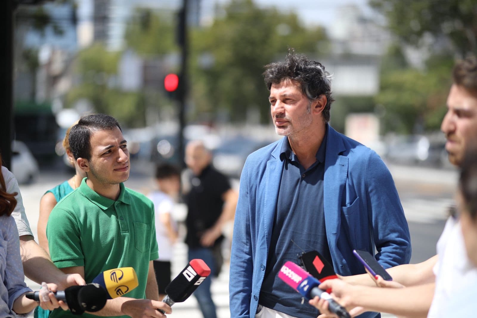 Frontnews image description