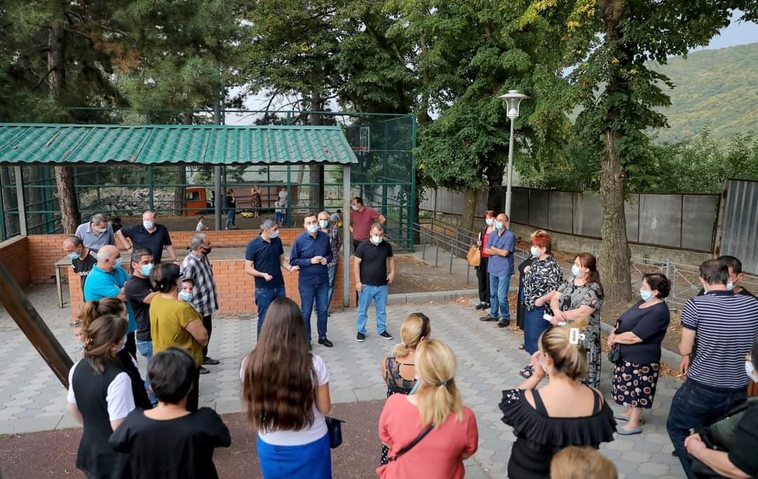 გიორგი ტყემალაძე წყნეთის მოსახლეობას შეხვდა