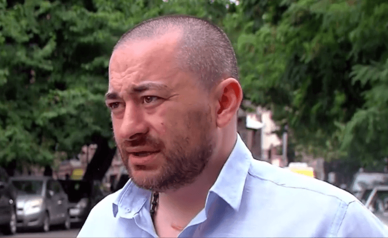 ვატო წერეთელი – პრემიერი კალათბურთს თამაშობს, სახლებში კი დღეში 50 კუბო შედის და გამოდის