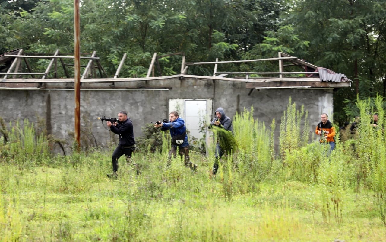 Frontnews image description