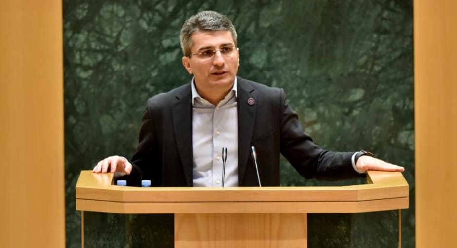 მამუკა მდინარაძე – ვიცე-პრეზიდენტი იქნება თუ ვეტო დავძლიეთ, თუ პრეზიდენტის ვეტო არ დავძლიეთ, მისი შენიშვნები გავითვალისწინეთ და იმგვარად მივიღეთ, მაშინ არ იქნება