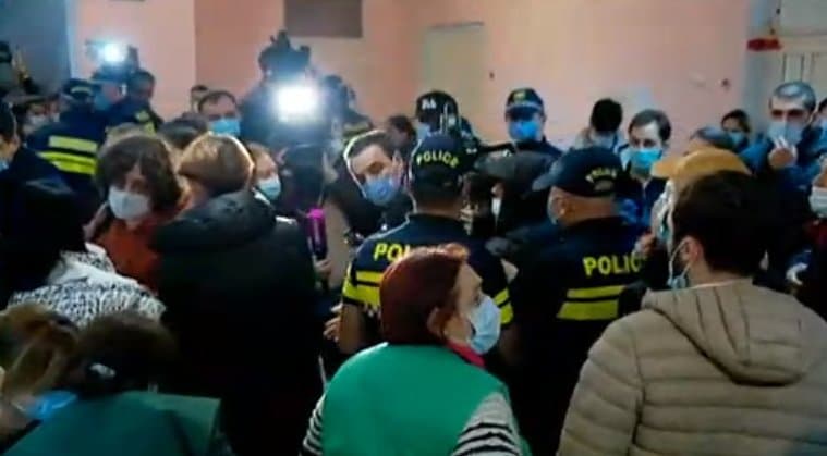 Frontnews image description