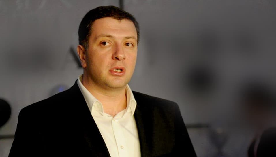 Frontnews image description