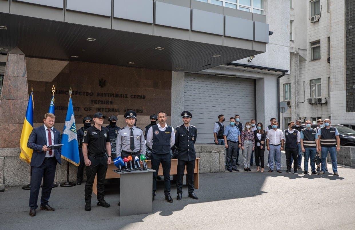 Frontnews image description