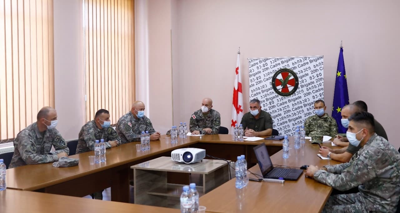 Frontnews image description