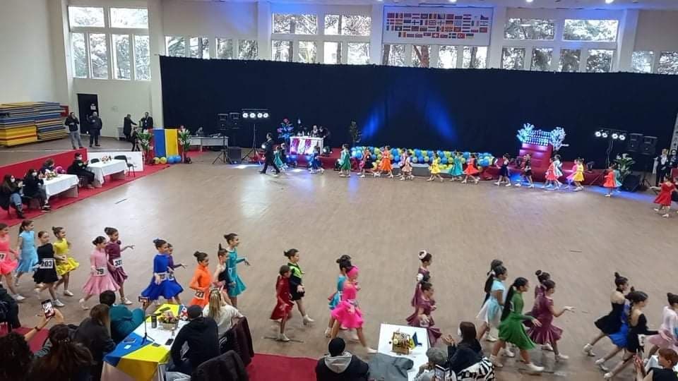 ჭიათურის კულტურის ცენტრთან არსებული ანსამბლი ცეკვის ფესტივალში “ჩვენ უკრაინისთვის” საპრიზო ადგილებით დაჯილდოვდა