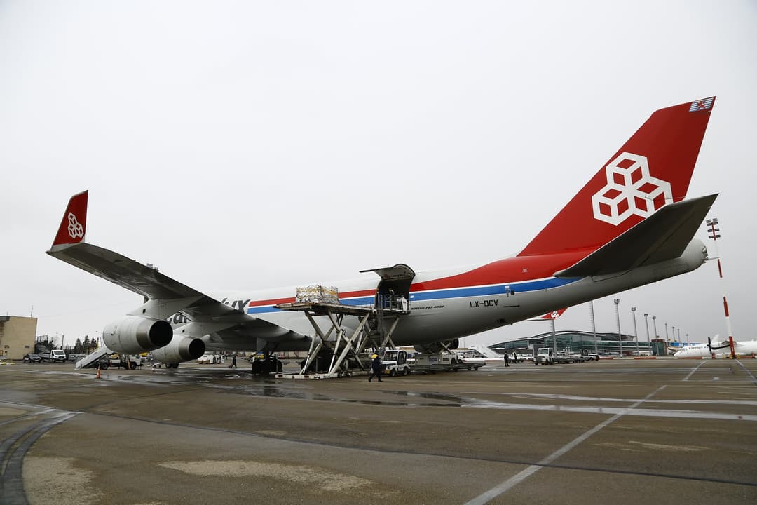 COVID-19-ის სამკურნალო პრეპარატი “პაქსლოვიდის” პირველი პარტია საქართველოში უკვე ჩამოვიდა