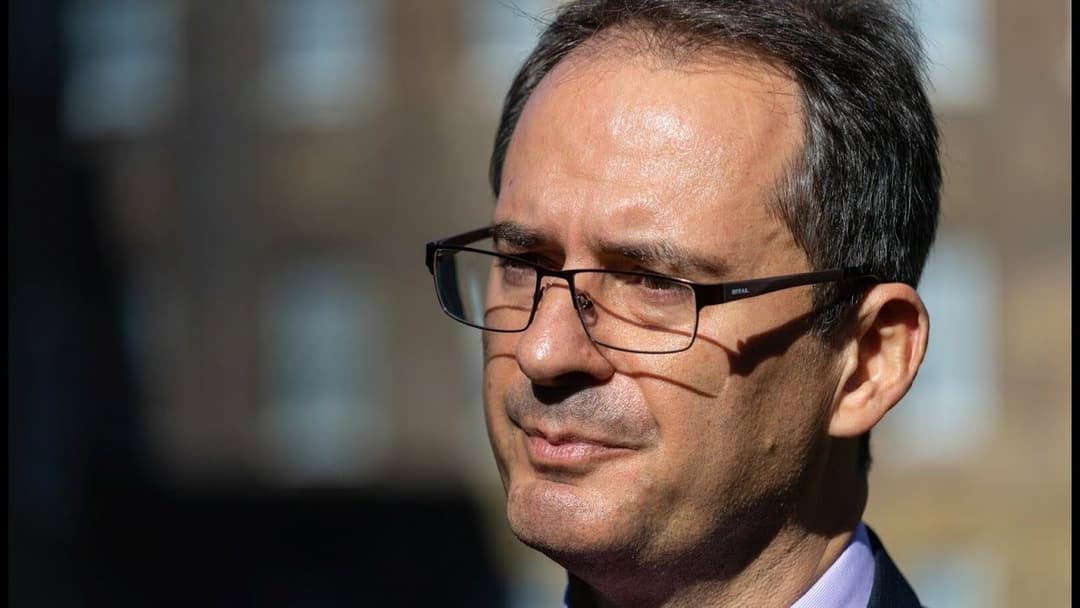 ქრისტო გროზევი – ოლიგარქები ძალიან უკმაყოფილოები არიან პუტინით, ამიტომ მართლაც ფიქრობენ როგორ მოიშორონ თავიდან