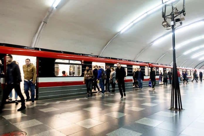 თბილისის მეტროს პირველ ხაზზე მოძრაობა სრულად აღდგენილია