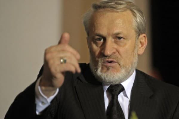 ახმედ ზაკაევი – “კადიროველების” ამოცანაა ჟირინოვსკის ჩანაცვლება და მოახერხეს კიდეც