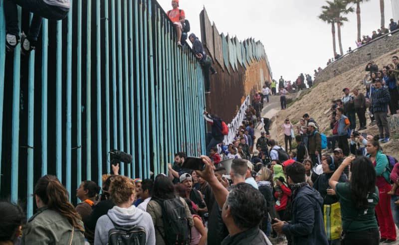 Frontnews image description