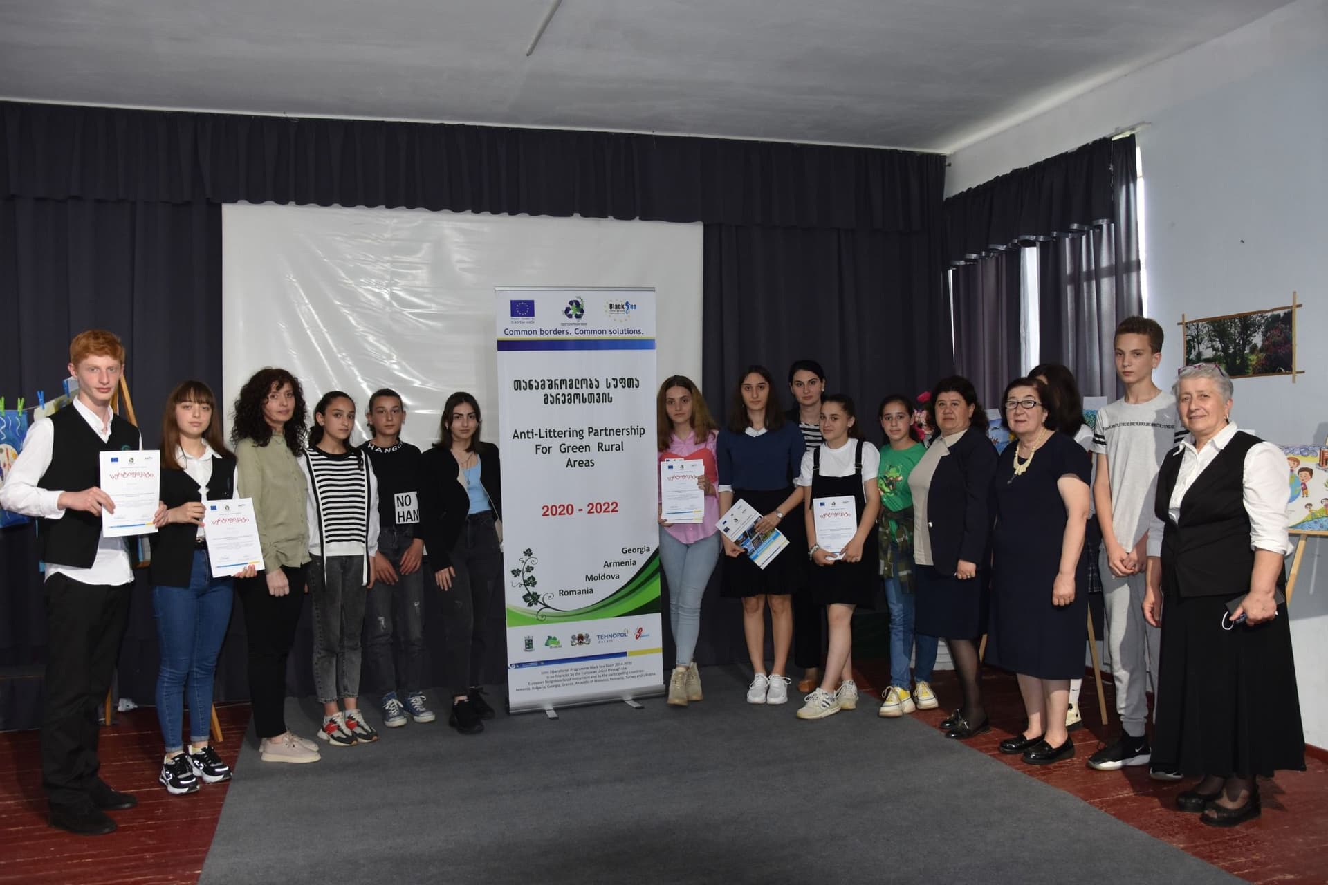 Frontnews image description