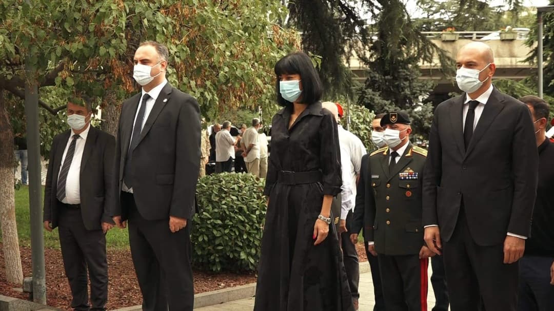 რუსლან აბაშიძემ საქართველოს ერთიანობისთვის ბრძოლაში დაღუპულთა ხსოვნას პატივი მიაგო