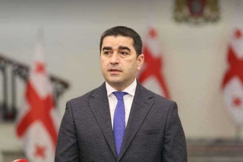 შალვა პაპუაშვილი – ათი ათასამდე რუსეთის სამხედრო ყოველგვარი ვიზის გარეშე დგას საქართველოს ტერიტორიაზე