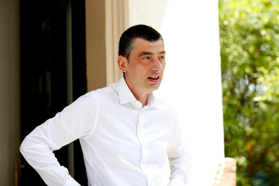 გიორგი გახარია – ექიმებს მივაქციოთ ცოტა მეტი ყურადღება, 24 საათი ზეგანაკვეთით მუშაობენ, ფინანსური დანამატებია მათთვის გასაცემი