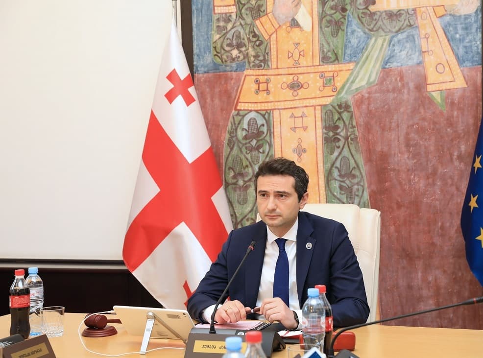 კახა კუჭავა – პარლამენტის თანამშრომლების დაახლოებით 70%-მდე უკვე აცრილია