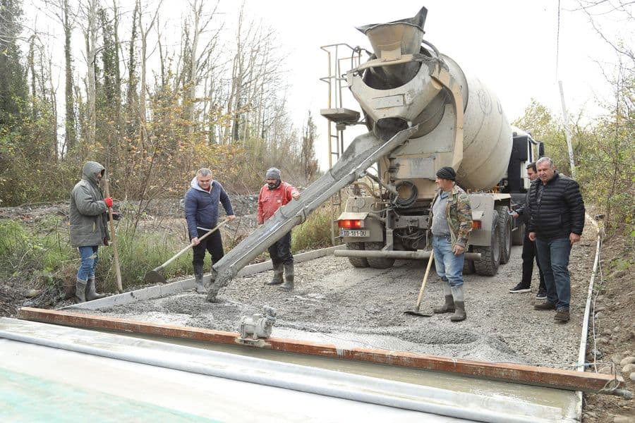 2022 წელს წყალტუბოს მუნიციპალიტეტში საგზაო ინფრასტრუქტურის მოწყობის მიზნით 100-მდე პროექტი განხორციელდა