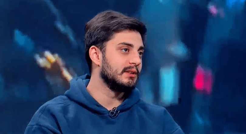 ცოტნე კობერიძე – სახლთან ავტობუსის გაჩერებაზე დამხვდნენ ელექტრო შოკებით, ეცადნენ ცემას, ვერ შეძლეს