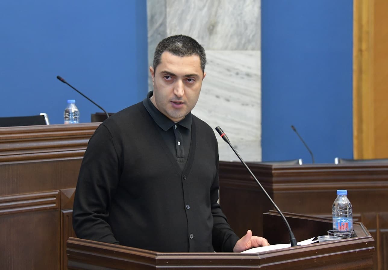 Frontnews image description