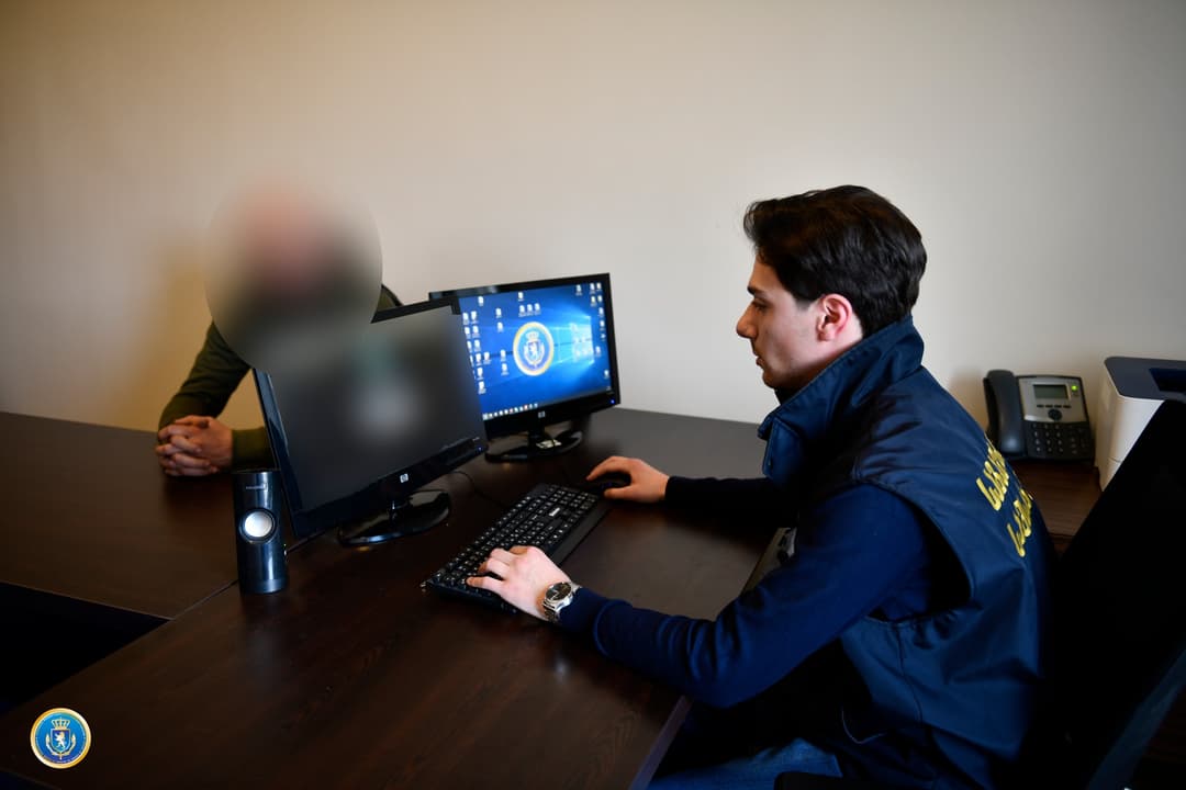 ჯგუფურად ყალბი საგადასახადო დოკუმენტების დამზადება-გამოყენების და საბაჟო წესის დარღვევის ფაქტებზე ხუთი პირი პასუხისგებაში მისცეს