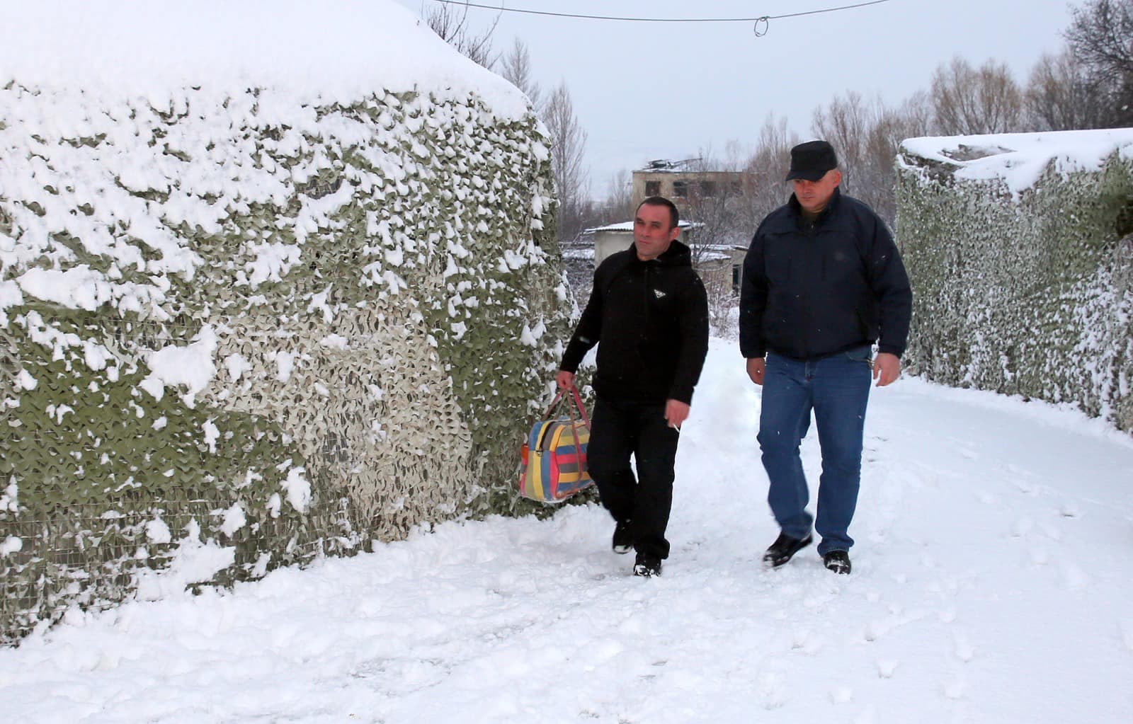 Frontnews image description