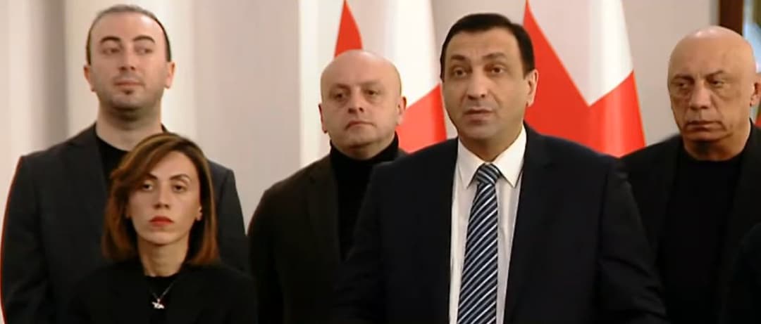 ლევან ბეჟაშვილი – ფრაქცია აღარ მიიღებს მონაწილეობას საპარლამენტო საქმიანობაში, გავაგრძელებთ კონსულტაციებს მანდატების დატოვებაზე