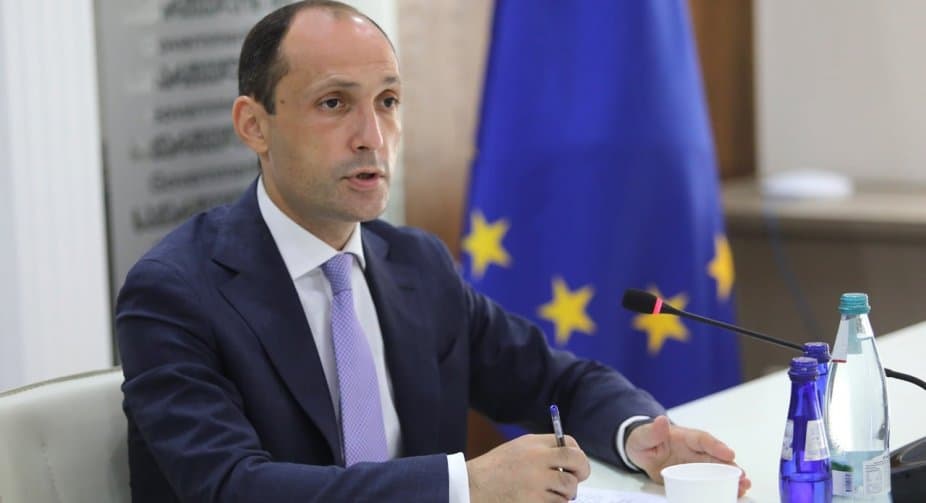 ლევან დავითაშვილი – არაკომპეტენტურ გამოხტომებზე პრემიერის პასუხი ადეკვატურია