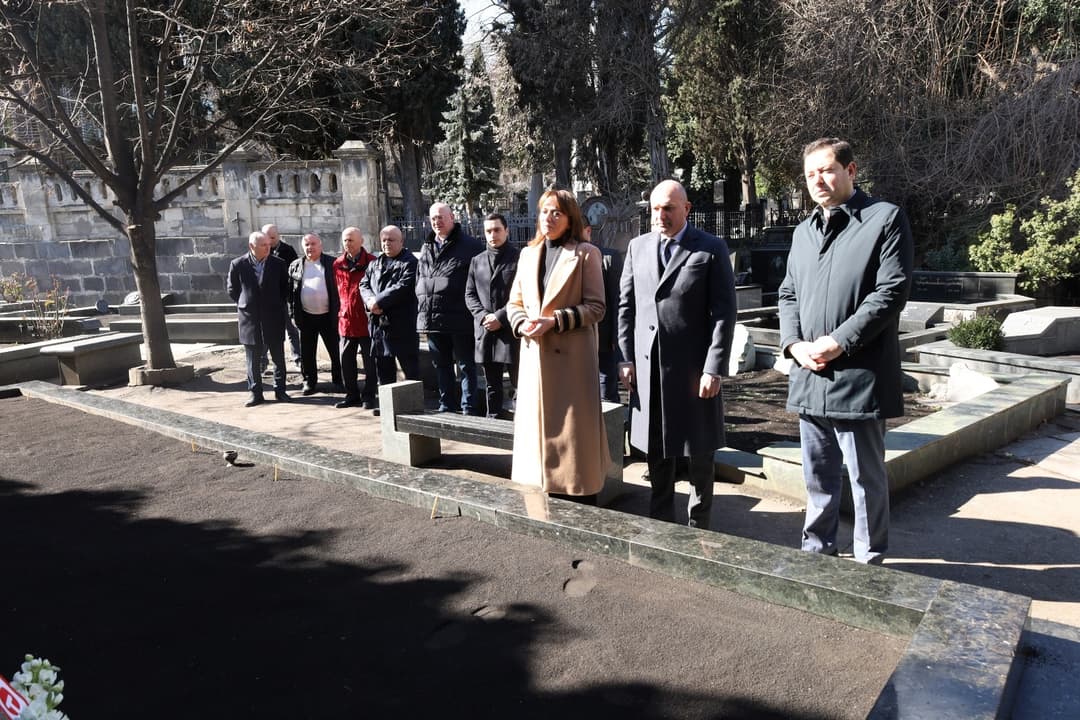 რუსლან აბაშიძემ ჟიული შარტავას ხსოვნას პატივი მიაგო