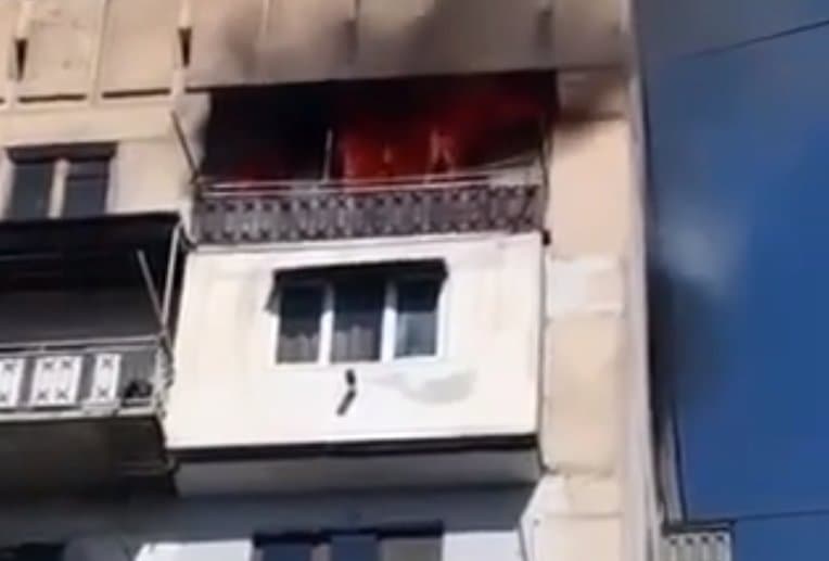 ნუცუბიძის მესამე პლატოზე ხანძარს ერთი ადამიანის სიცოცხლე ემსხვერპლა