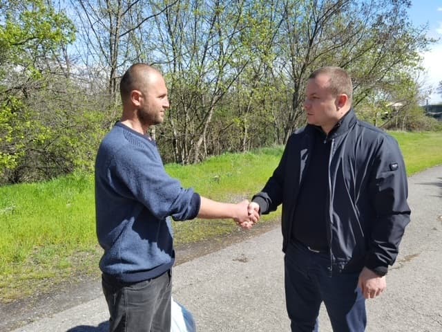 Frontnews image description