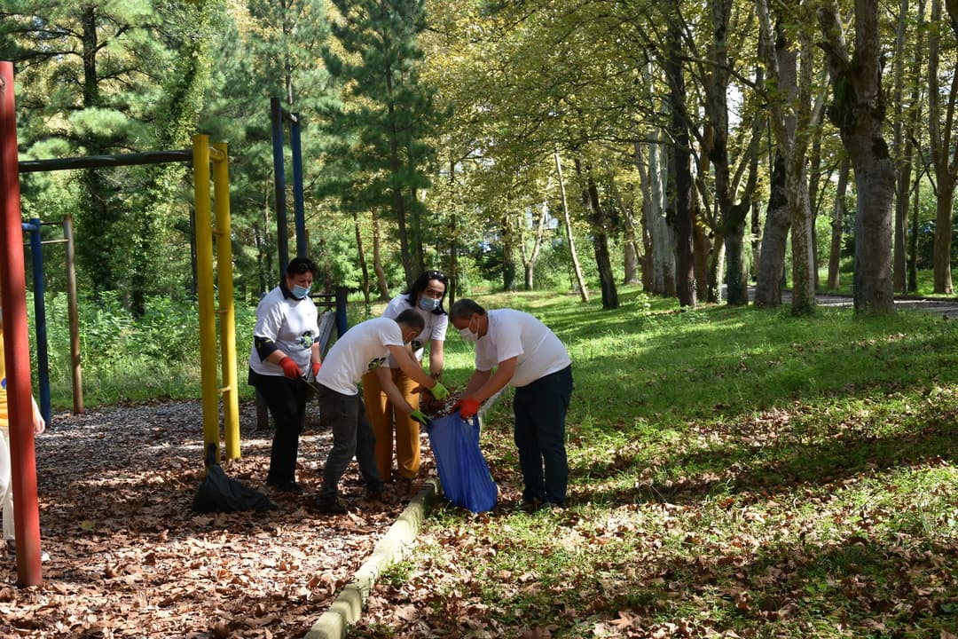 დასუფთავების მსოფლიო დღე წყალტუბოში დასუფთავების სამდღიანი კამპანიით აღინიშნა