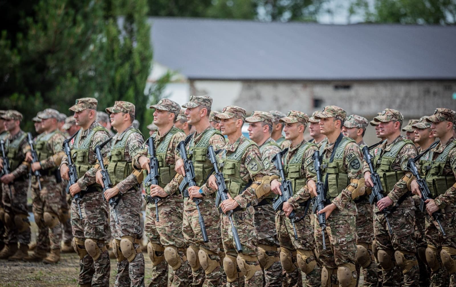 Frontnews image description