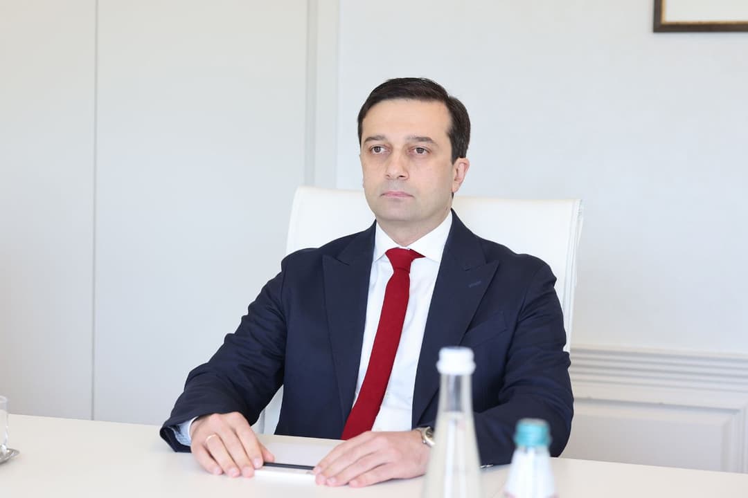 სახალხო დამცველი აგრესიული ჯგუფის მიერ ბორჯომის მუნიციპალიტეტში განხორციელებულ თავდასხმას კატეგორიულად გმობს