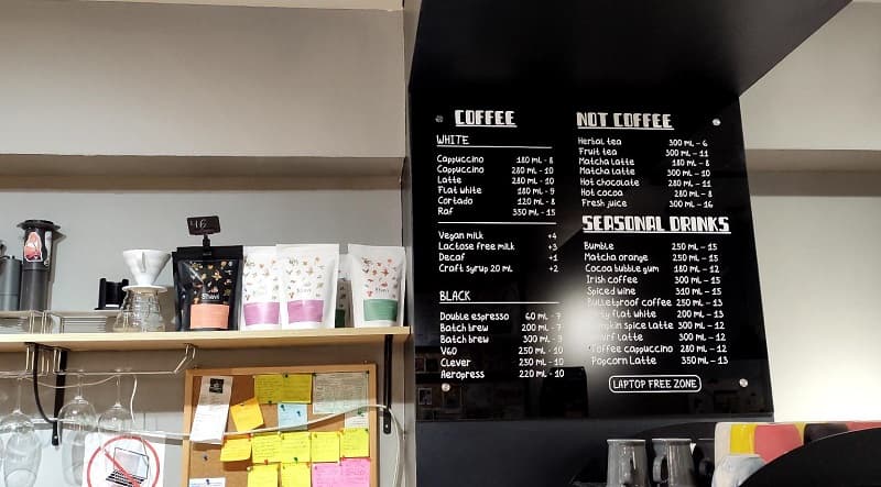 “მაისის მოძრაობა” მომხმარებელს სახელმწიფო ენის შესახებ კანონის დარღვევებზე რეაგირებისკენ, კერძო სექტორს კი რუსულად მომსახურების გაწევისგან თავის შეკავებისკენ მოუწოდებს