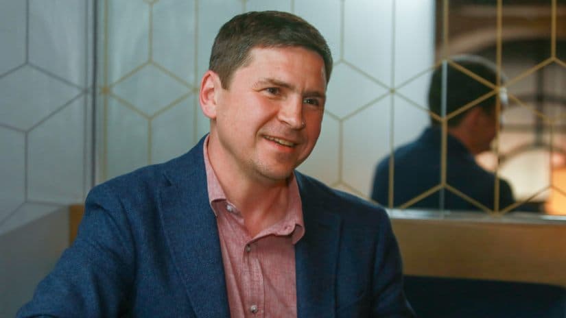 Frontnews image description