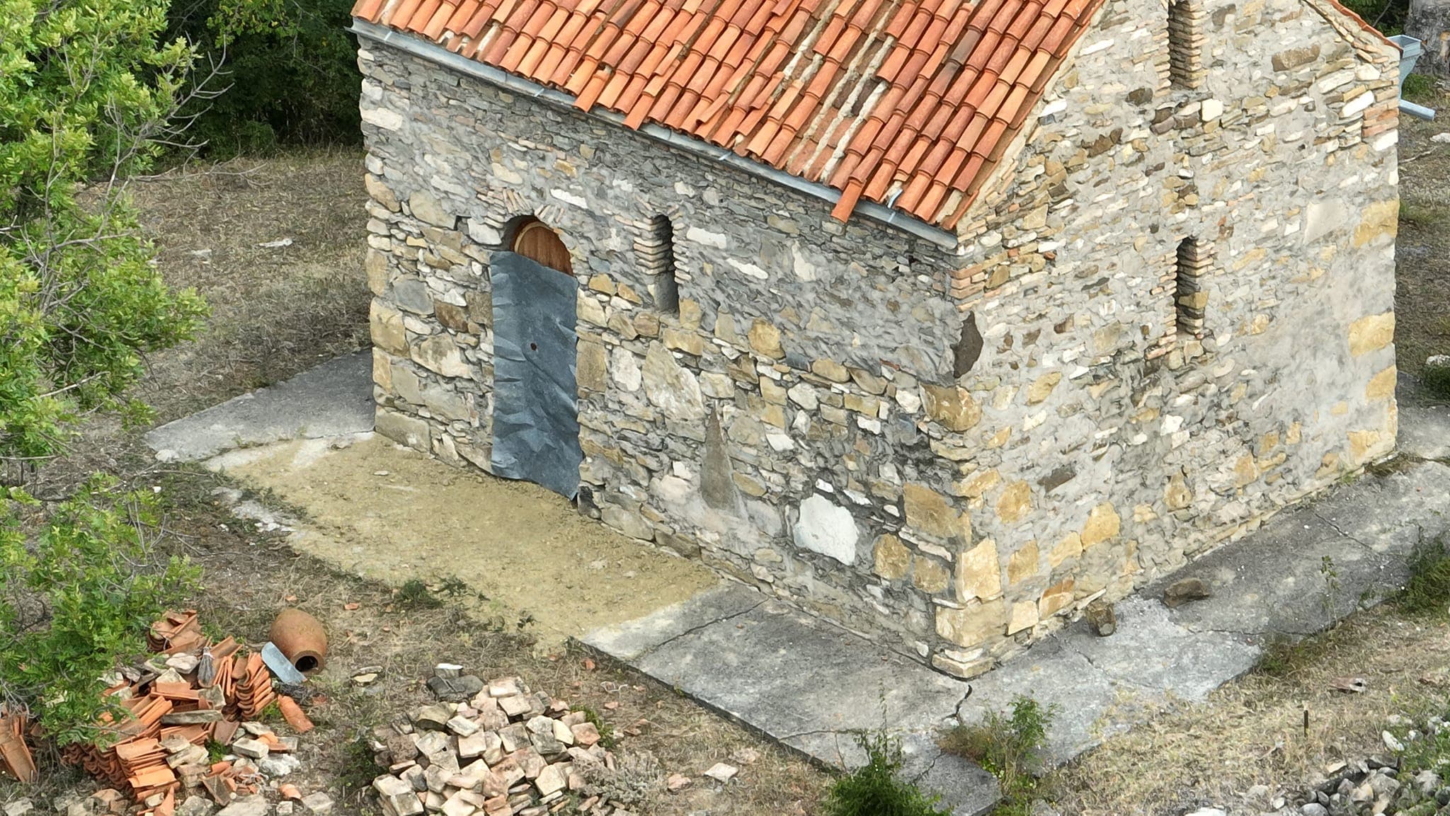 Frontnews image description