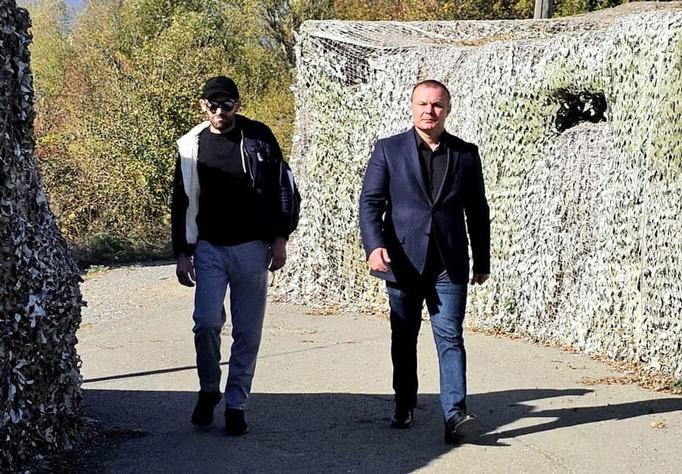 Frontnews image description