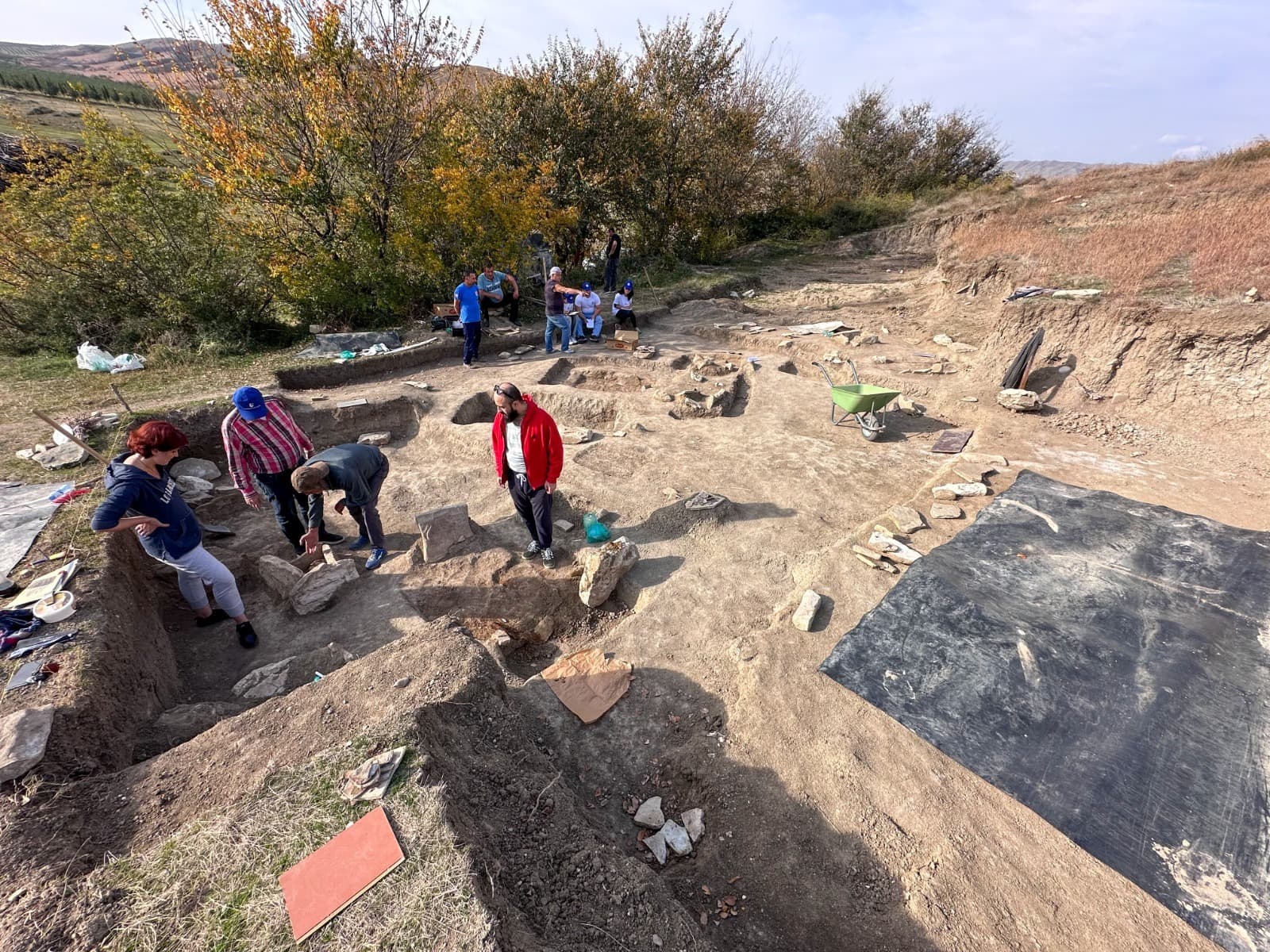 Frontnews image description