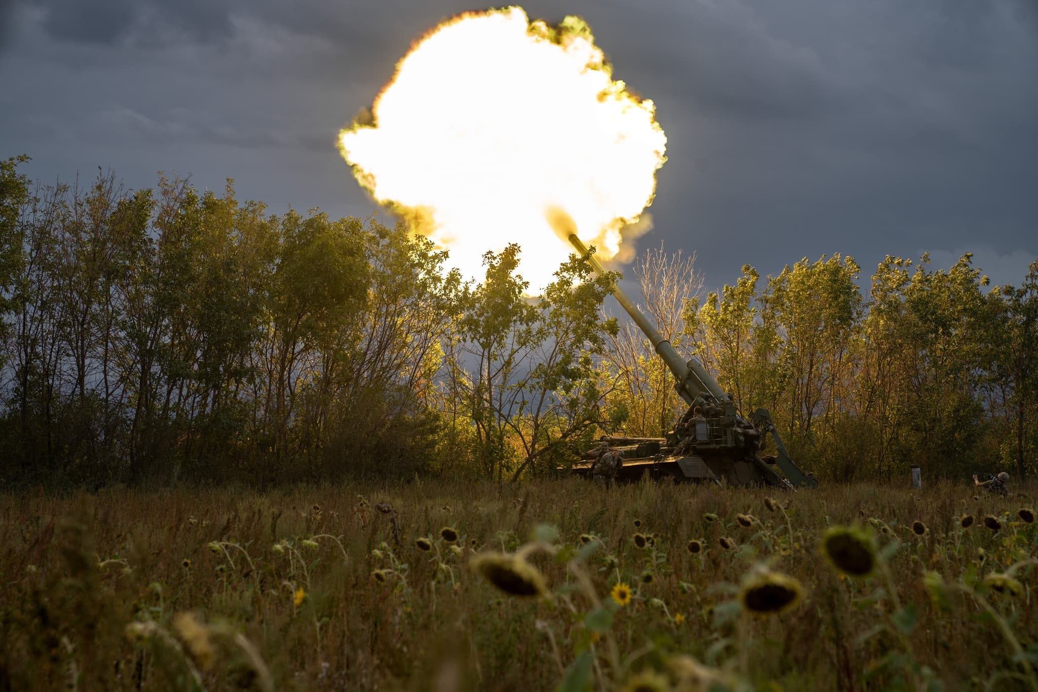 Frontnews image description