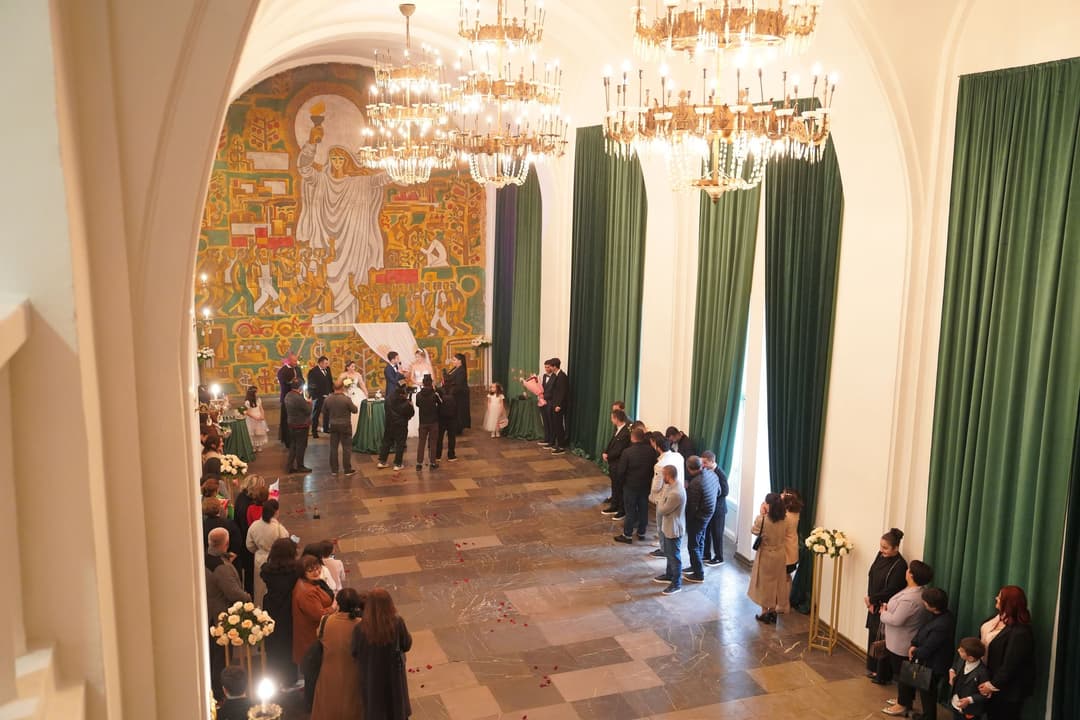 ჭიათურის კულტურის ცენტრის ისტორიულ დარბაზში რიტუალების სახლი გაიხსნა