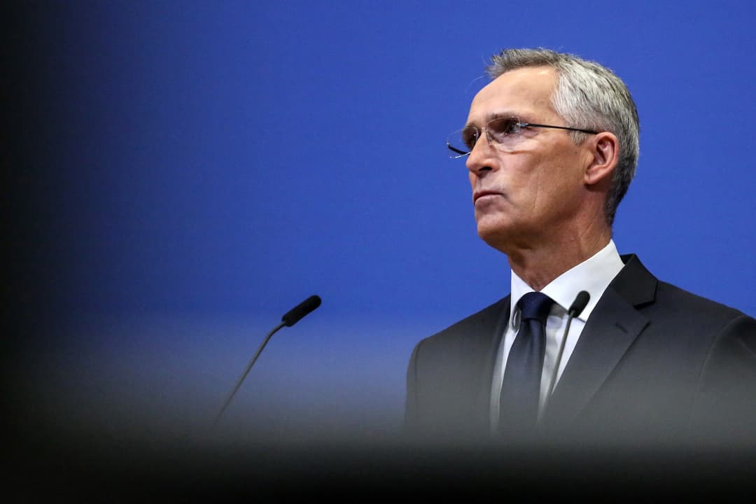 Stoltenberg vows support for Ukraine on integration path