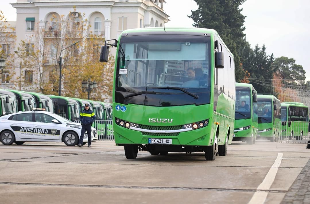 სამცხე-ჯავახეთის რეგიონს ახალი ავტობუსები გადაეცა