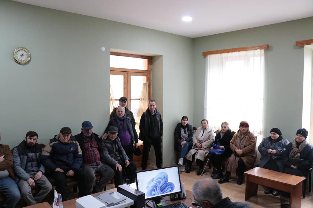 ბორჯომის მუნიციპალიტეტის დასახლებებში დასაფინანსებელი პროექტების შერჩევის მიზნით მოსახლეობასთან საკონსულტაციო შეხვედრები დაიწყო