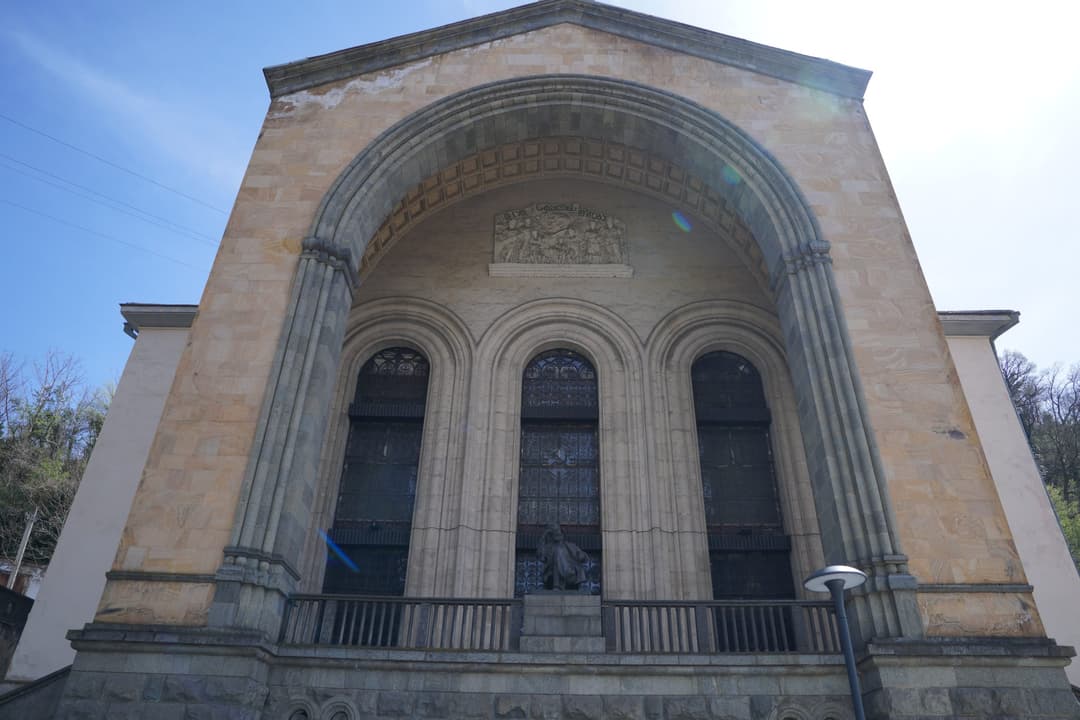 ჭიათურის თეატრის სარეაბილიტაციო სამუშაოები დაიწყო