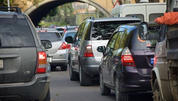 მერიის ინფორმაციით, ლუბლიანას ქუჩაზე ტრანსპორტის მოძრაობის შეფერხების მიზეზი ავტოსაგზაო შემთხვევაა