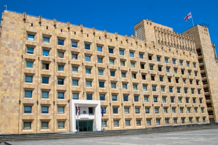 მთავრობის დადგენილებით, 7, 8 და 10 მაისი უქმე დღეებად გამოცხადდა